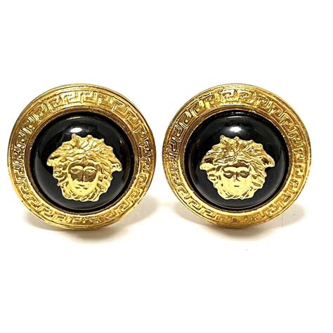 versace boucle d oreille homme|Versace .